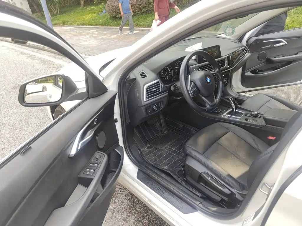 BMW 1 Series — миниатюра 17