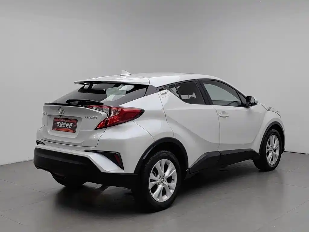 Toyota IZOA — миниатюра 2