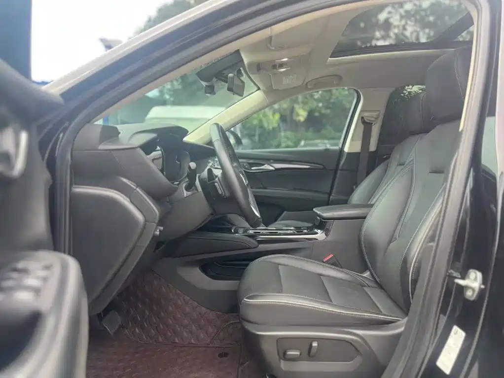 Buick Envision Plus — миниатюра 10