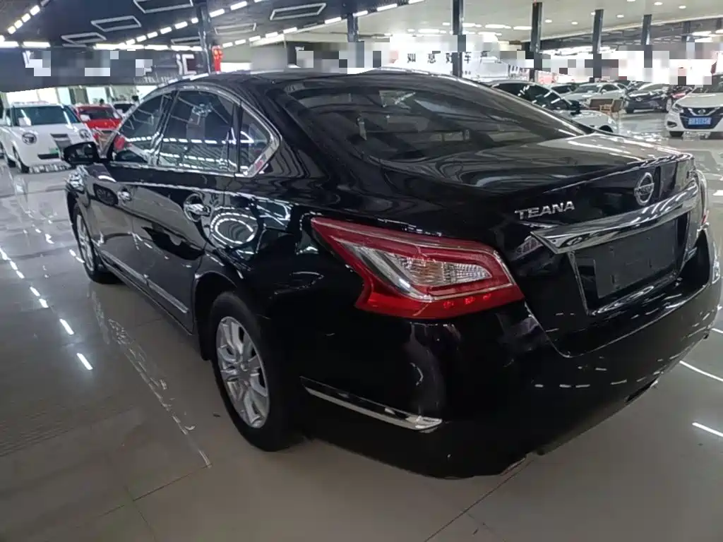 Nissan Teana — миниатюра 5