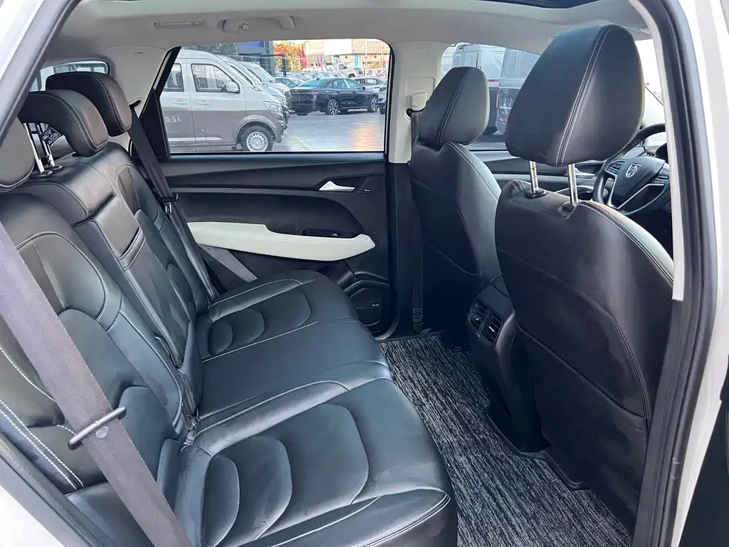Baojun 530 1.5T CVT Premium Type China VI, фото 14