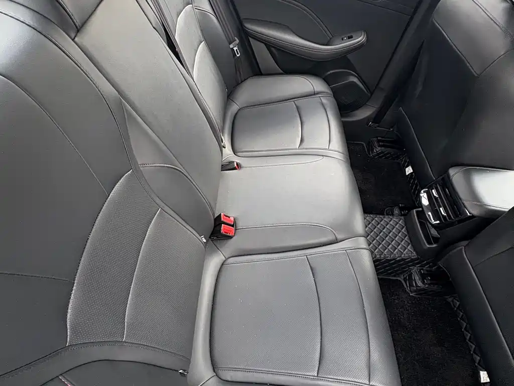 Roewe i5 — миниатюра 10