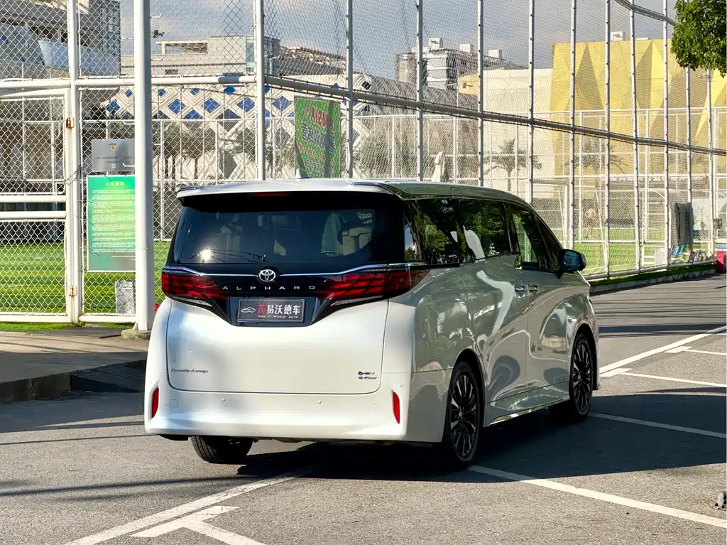 Toyota Alphard 2024 2.5L Premium