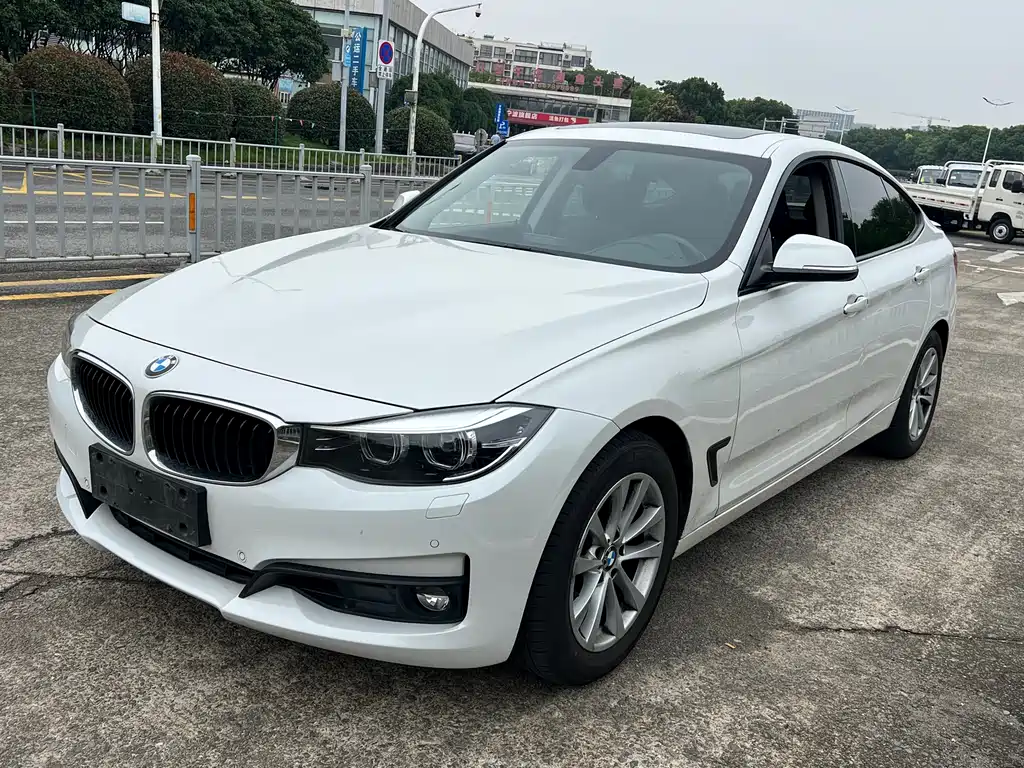 BMW 3 Series GT 2017