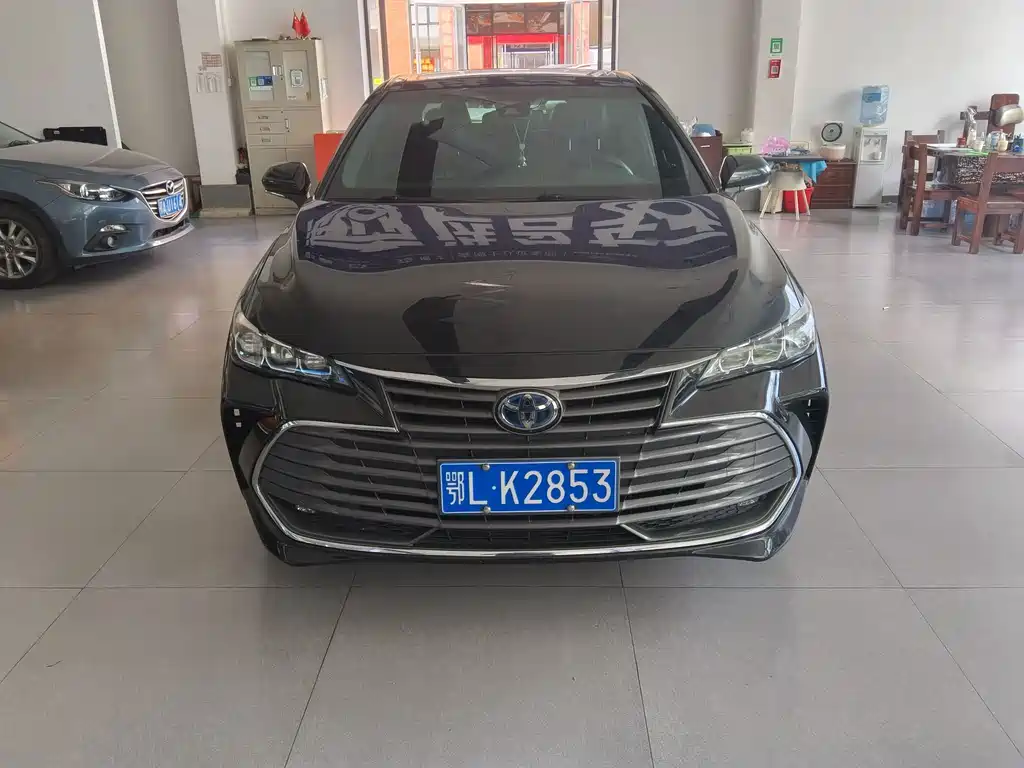 Toyota Avalon — миниатюра 2