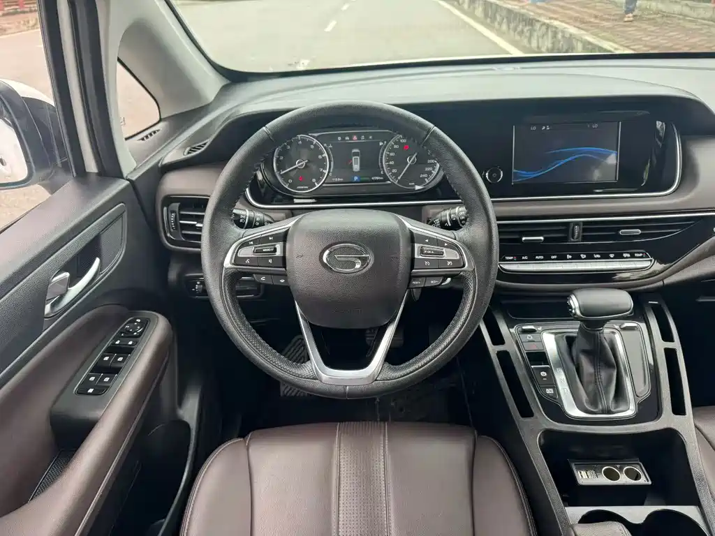 GAC Motor Trumpchi M6 — миниатюра 9