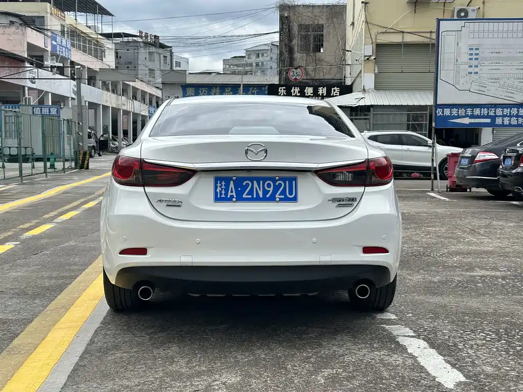Mazda Atenza — миниатюра 5