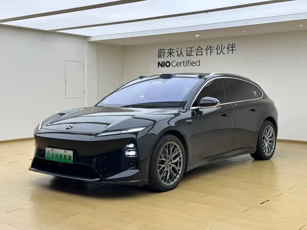 NIO ET5T