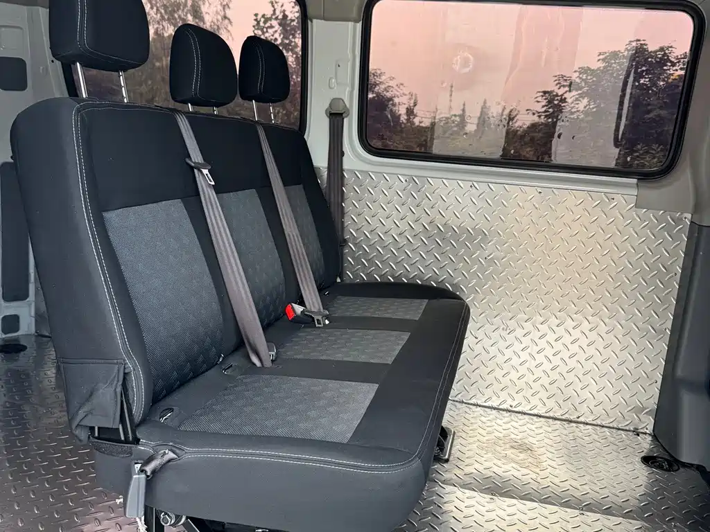 MAXUS V80 — миниатюра 8