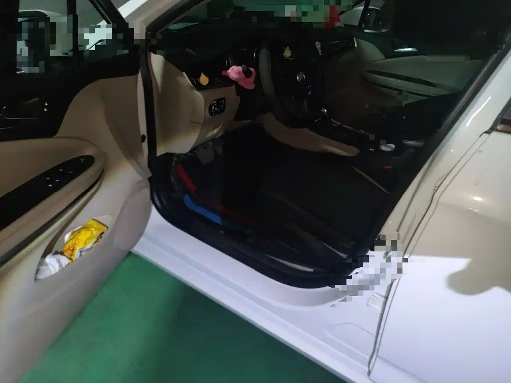 Buick Verano — миниатюра 14