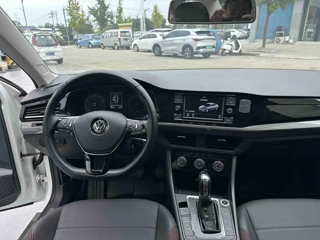 Volkswagen Bora — миниатюра 8