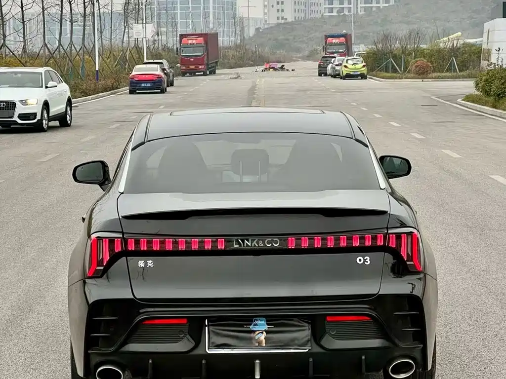 Lynk & Co 03 — миниатюра 6