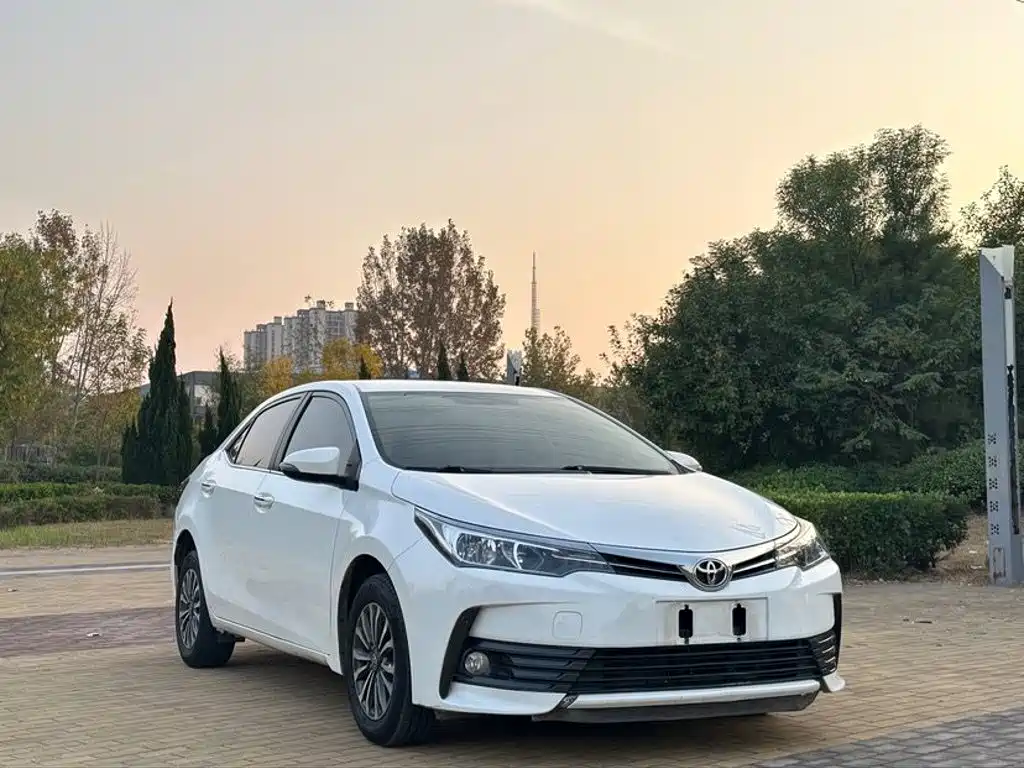 Toyota Corolla — миниатюра 3