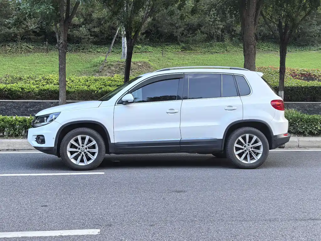 Volkswagen Tiguan 2012 2.0TSI Comfort