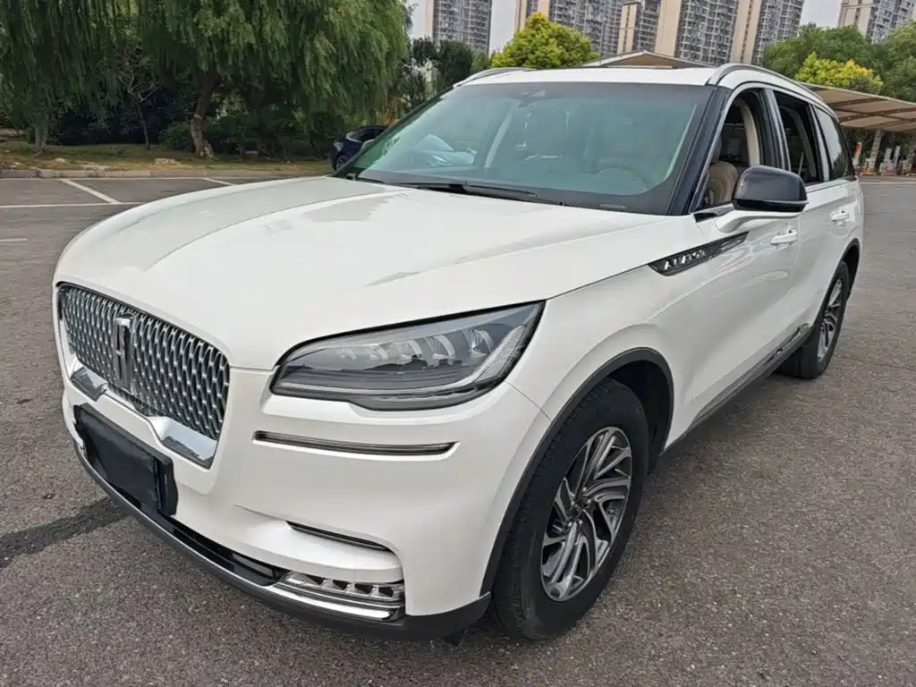 Lincoln Aviator (Import) — миниатюра 2