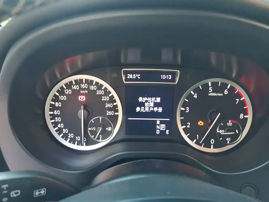 Infiniti QX30 — миниатюра 12