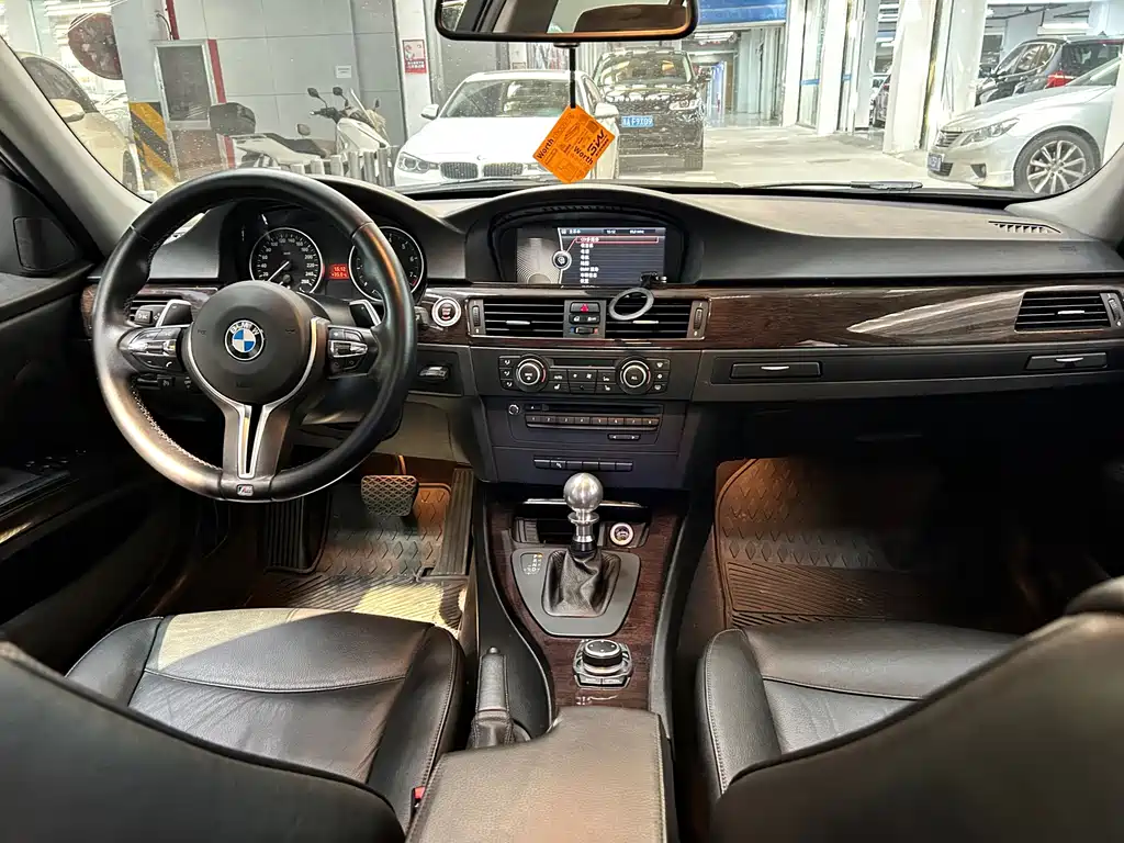 BMW 3 Series — миниатюра 13
