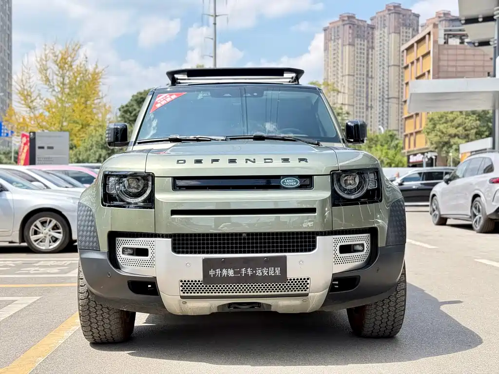 Land Rover Defender — миниатюра 2