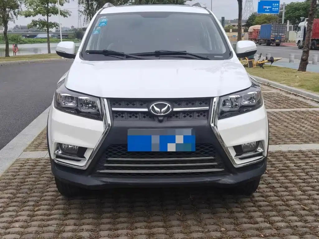 BAIC HUANSU BAIC MAGIC SPEED S3