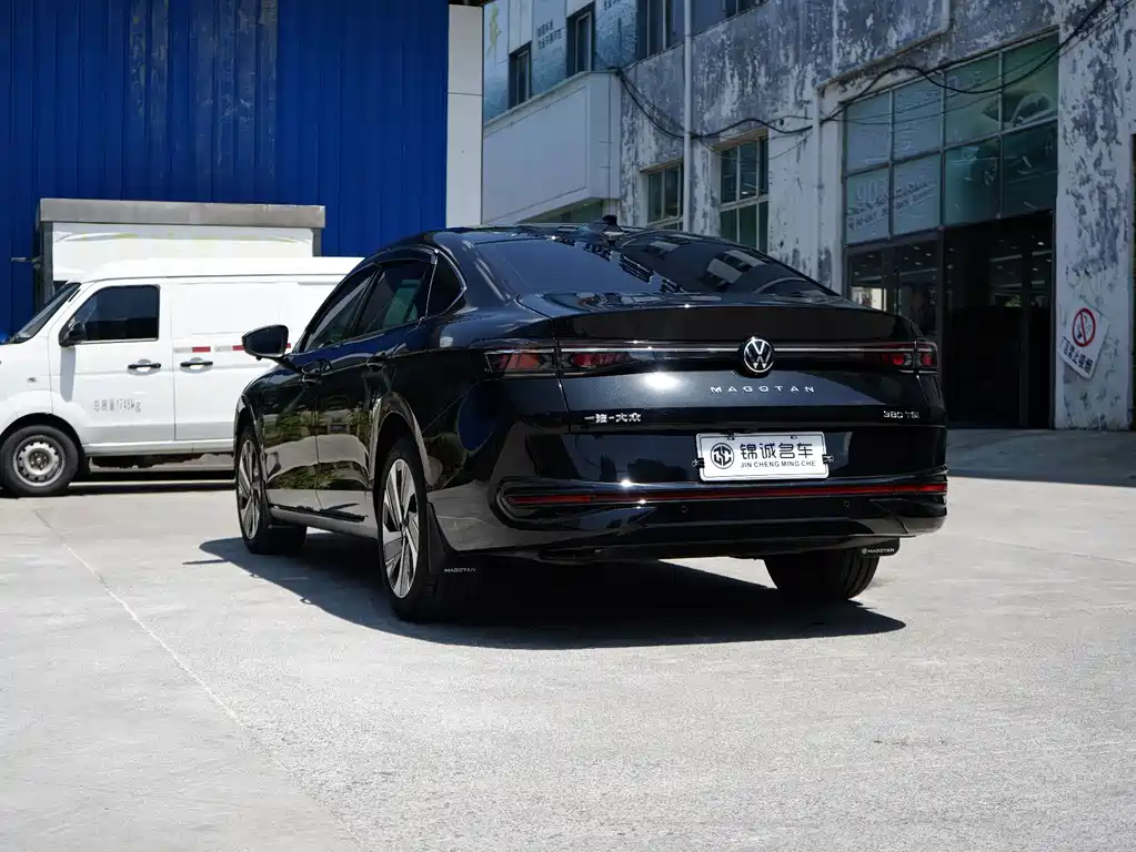 Volkswagen Magotan 2024 380TSI DSG Luxury