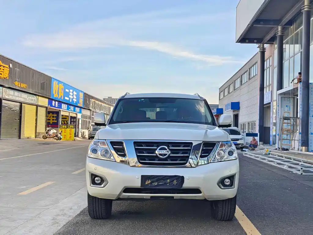 Nissan Patrol — миниатюра 2