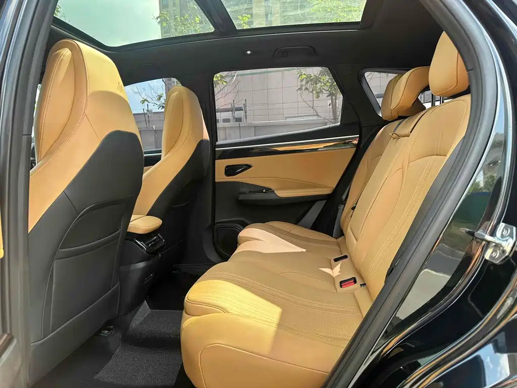 GEELY GALAXY GALAXY L7