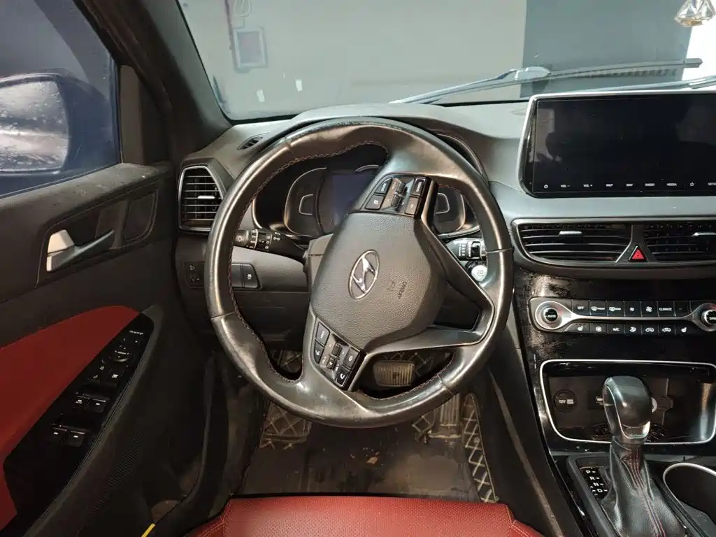 Hyundai Tucson — миниатюра 6