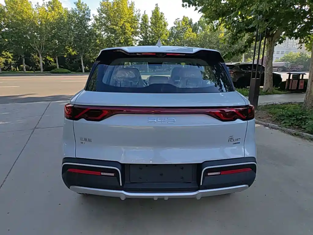 BYD Yuan UP — миниатюра 6