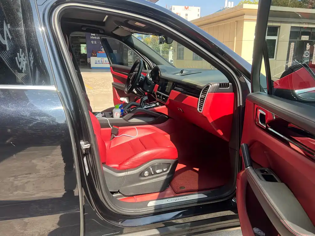 PORSCHE CAYENNE NEW ENERGY