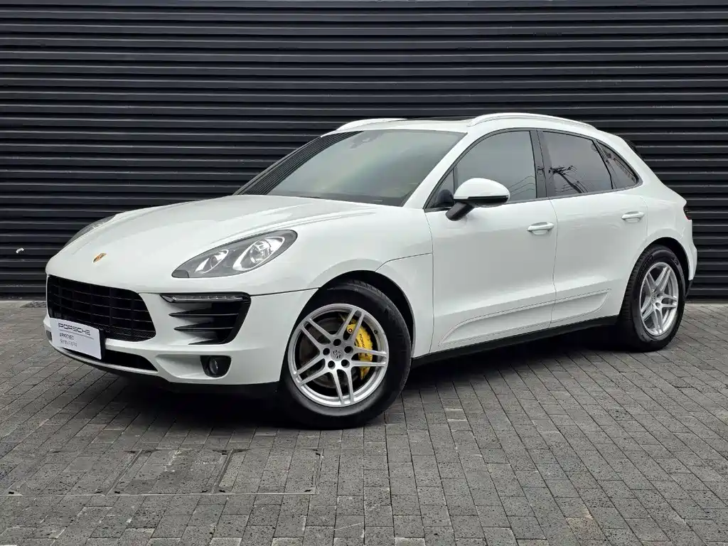 Купить Porsche Macan