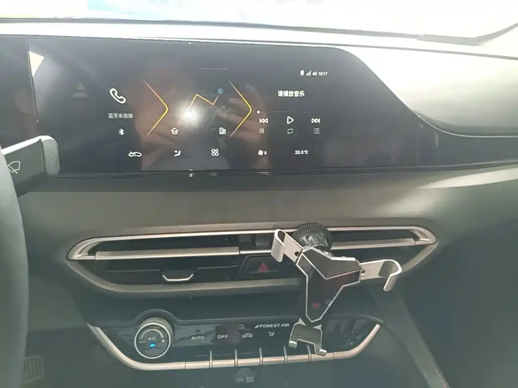 Changan Eado — миниатюра 13