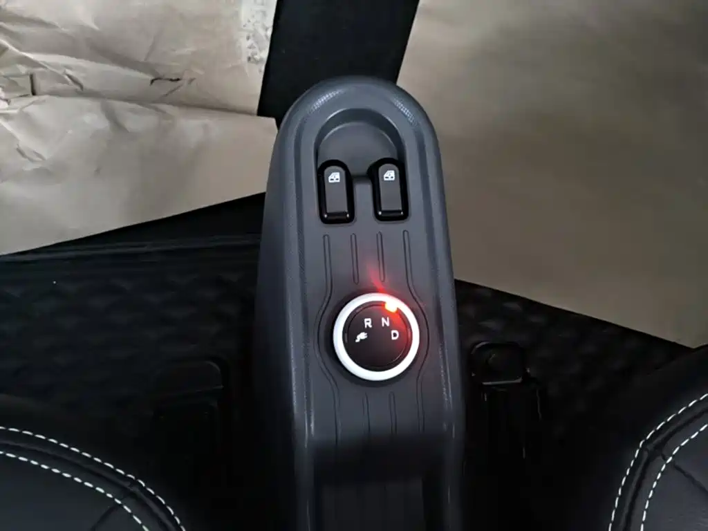 Wuling MINIEV — миниатюра 14