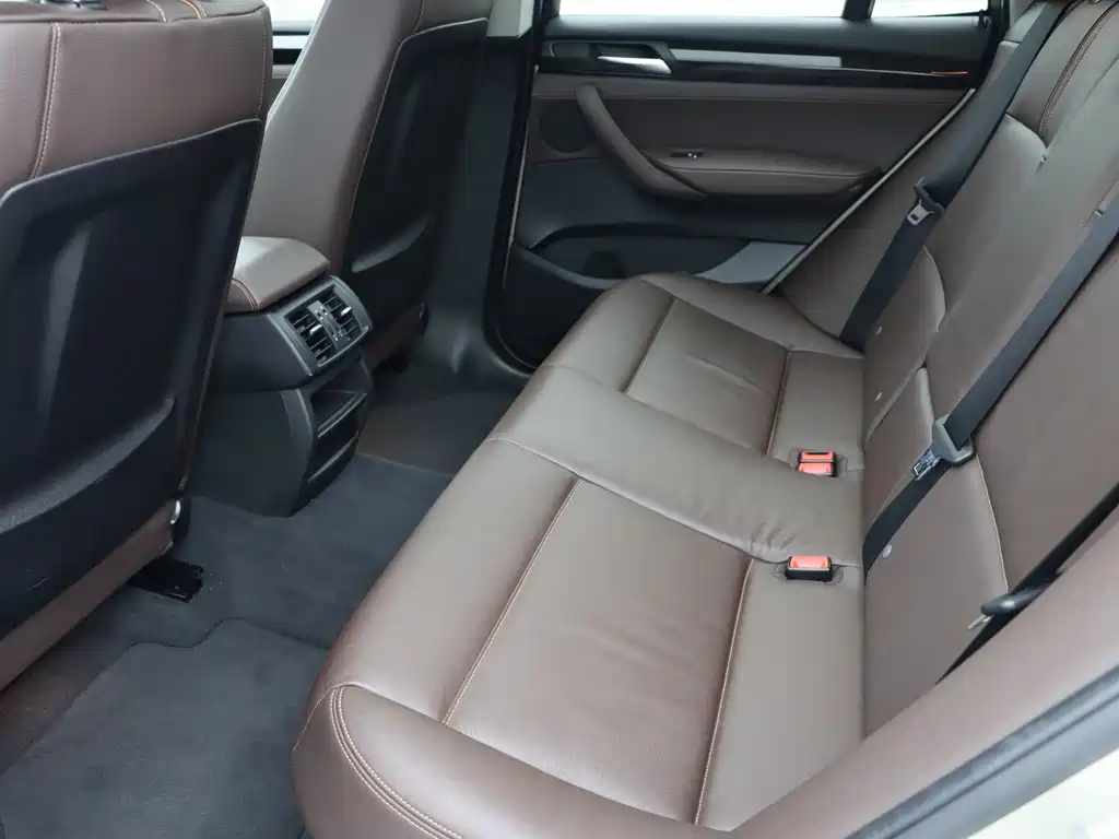 BMW X3 (Import) — миниатюра 13