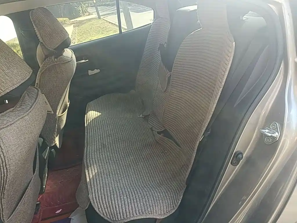 Toyota Corolla — миниатюра 19