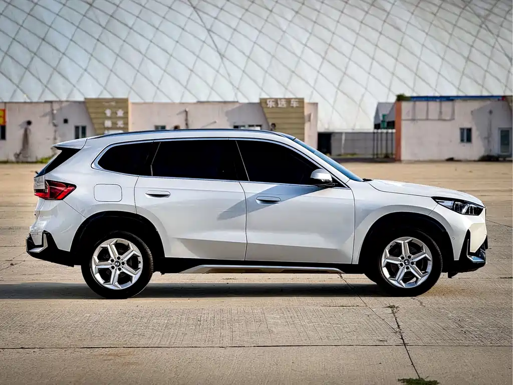 BMW X1 — миниатюра 8