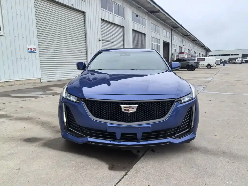 Cadillac CT5 2020 28T Fashion