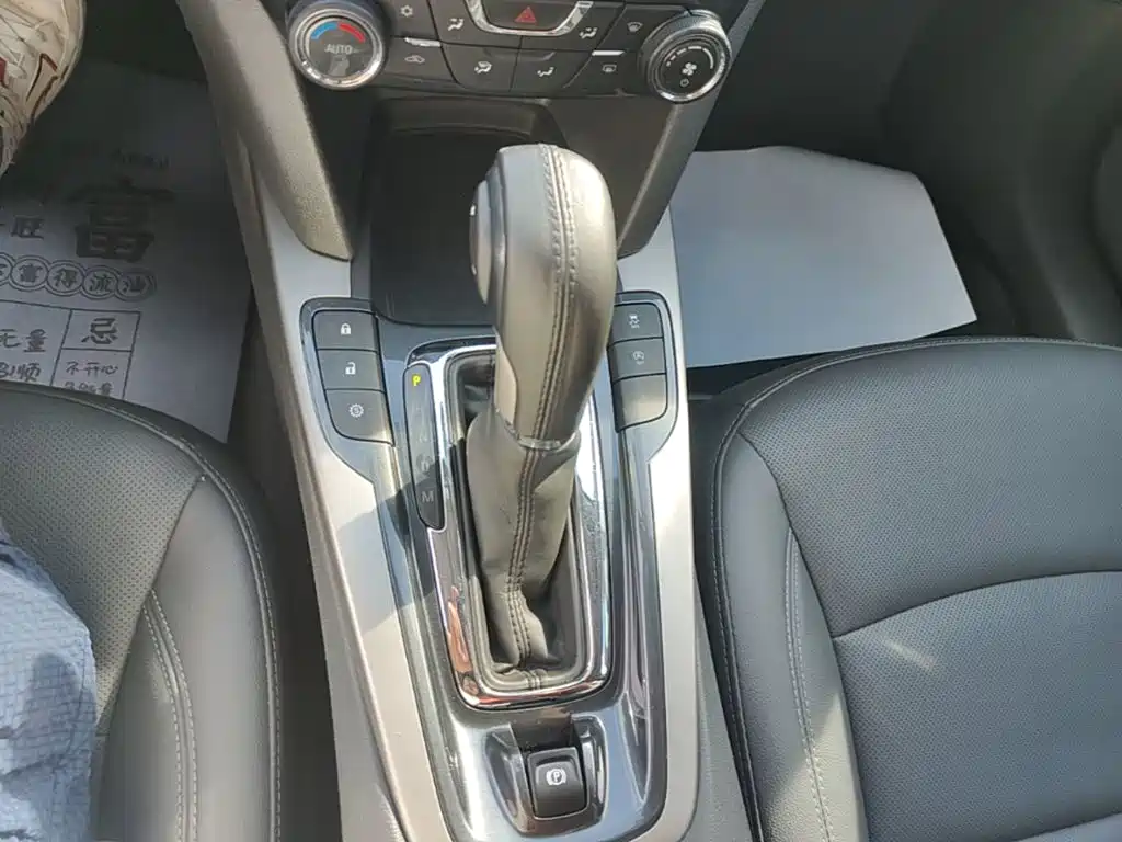Chevrolet Malibu — миниатюра 14