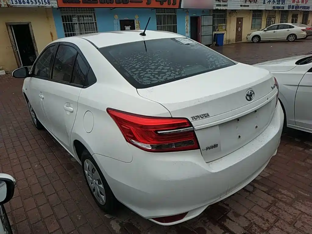 Toyota Vios — миниатюра 5