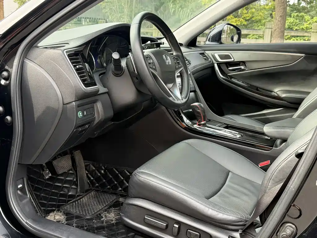 Honda Spirior — миниатюра 3