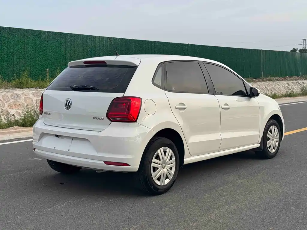 Volkswagen Polo — миниатюра 4