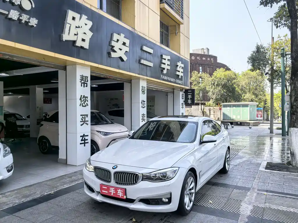 BMW 3 Series GT 2015