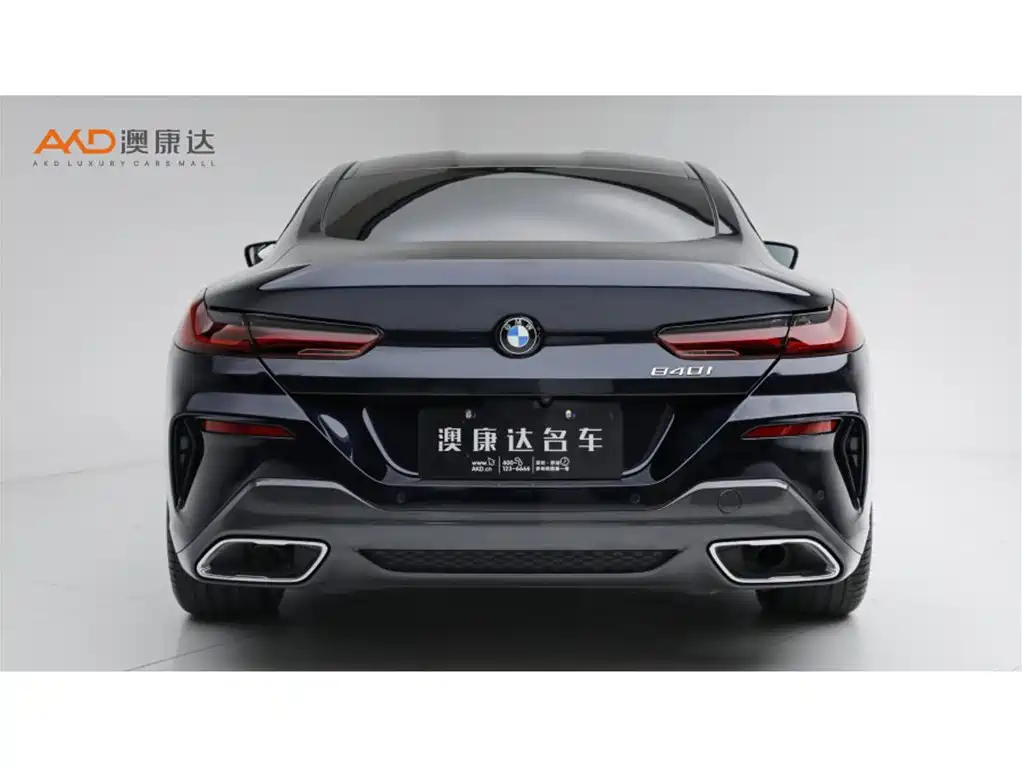 BMW 8 Series — миниатюра 4
