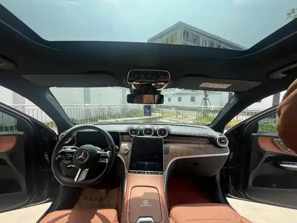 Mercedes-Benz GLC — миниатюра 7
