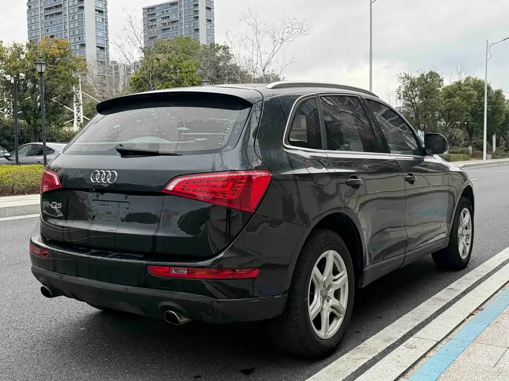 Audi Q5 — миниатюра 5