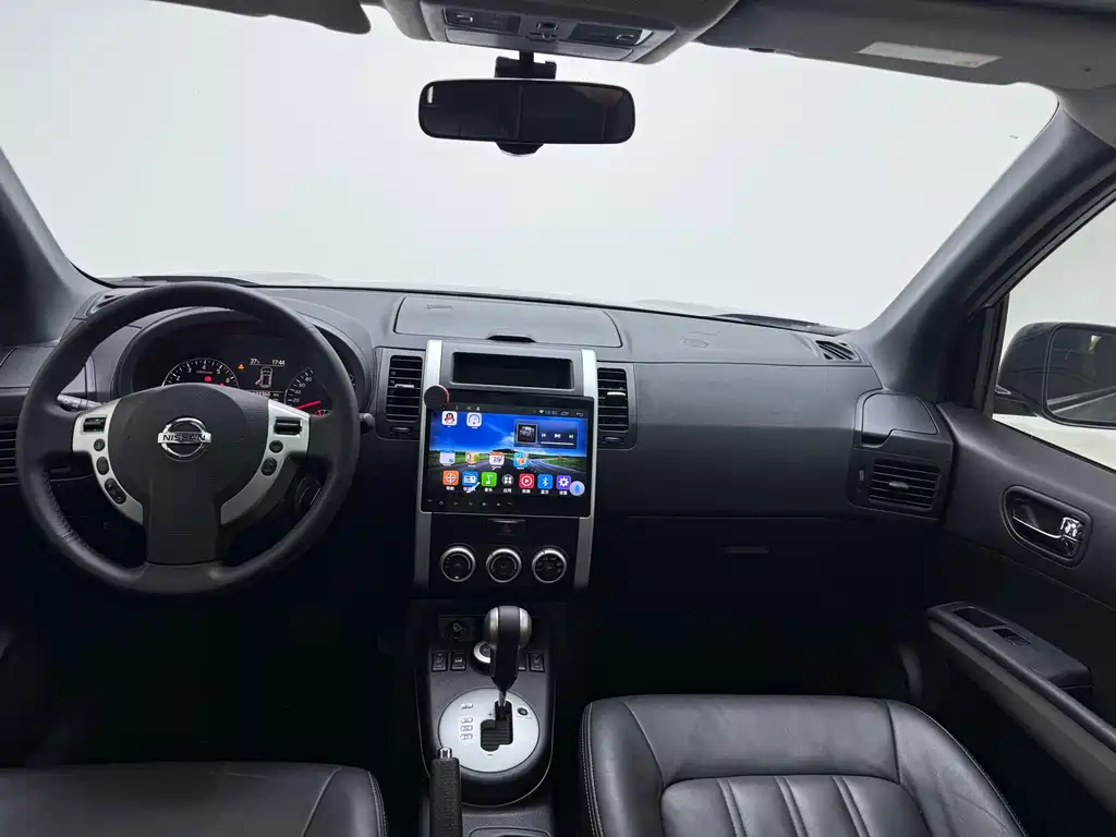 Nissan X-Trail — миниатюра 9