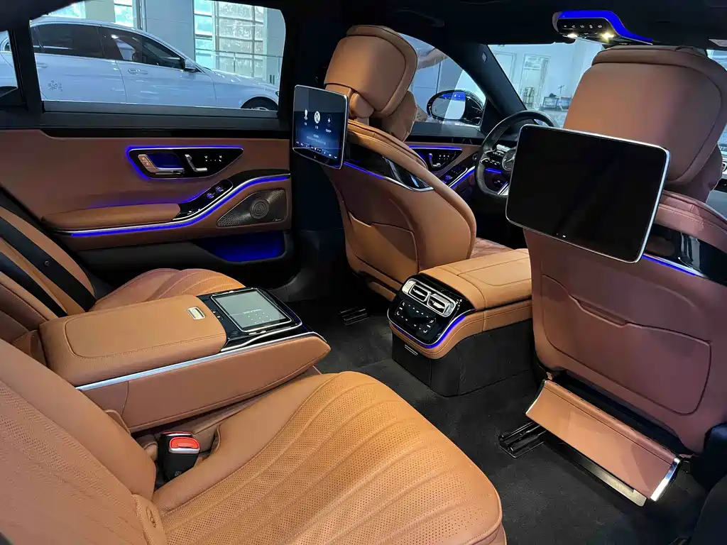 Mercedes-Benz S-Class — миниатюра 5