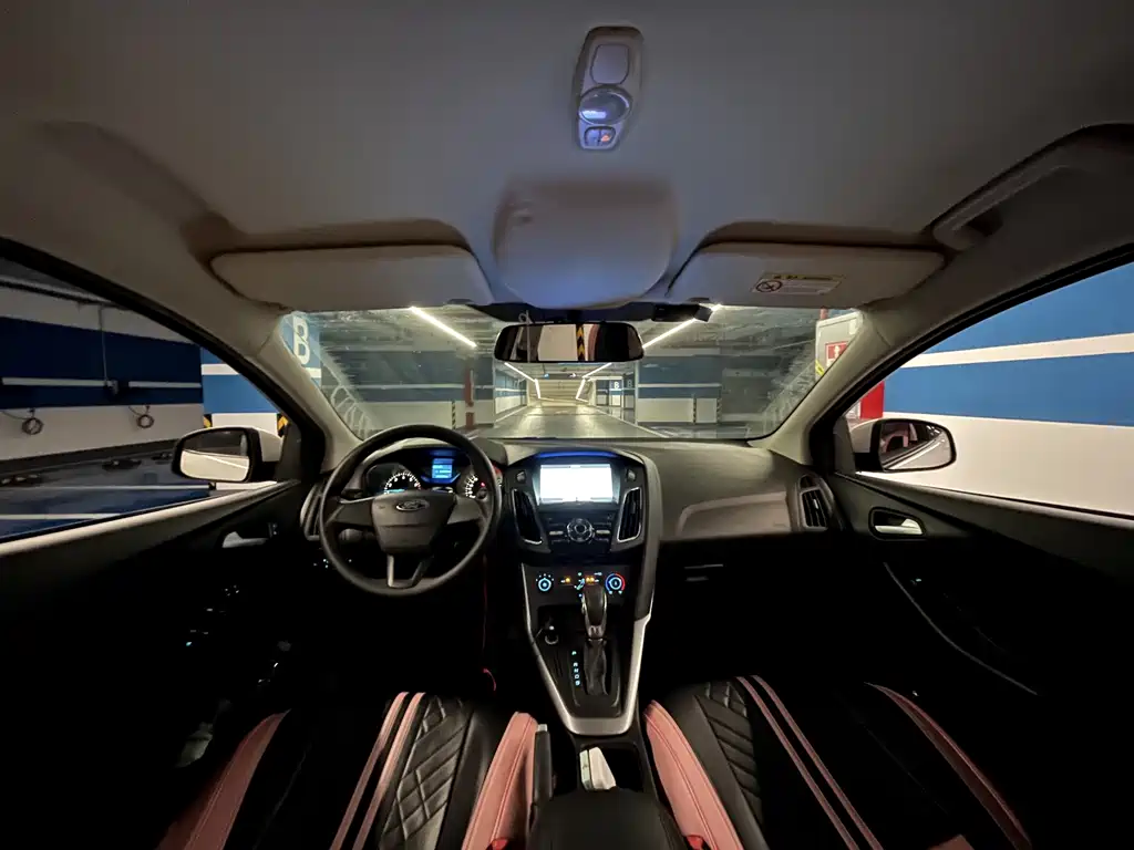 Ford Focus — миниатюра 17