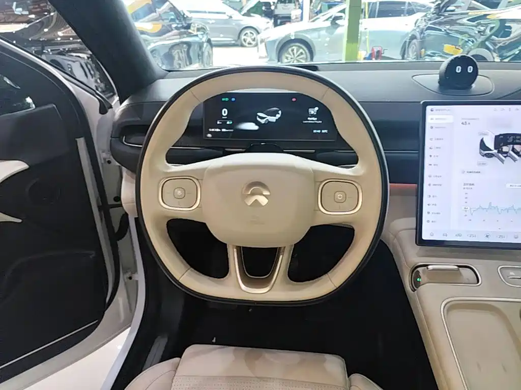NIO ES6 — миниатюра 11