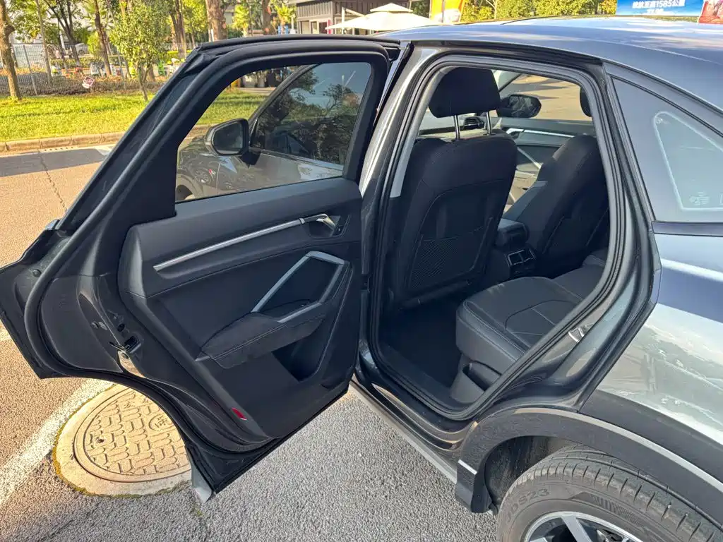 Audi Q3 Sportback — миниатюра 14