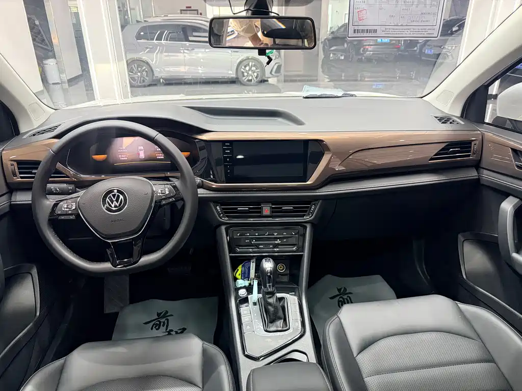 Volkswagen Tharu — миниатюра 20